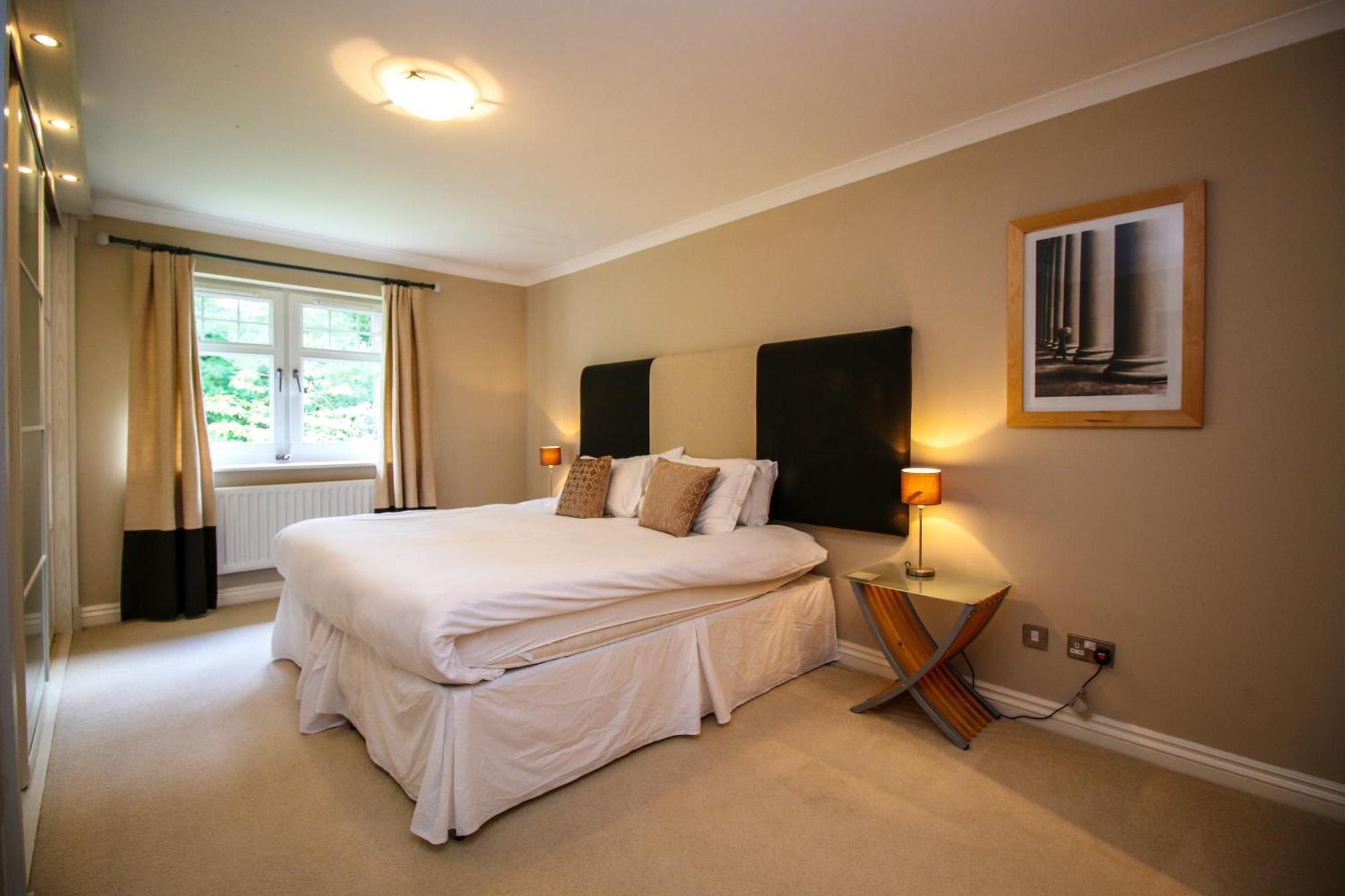 Turnberry Apartments Oda fotoğraf