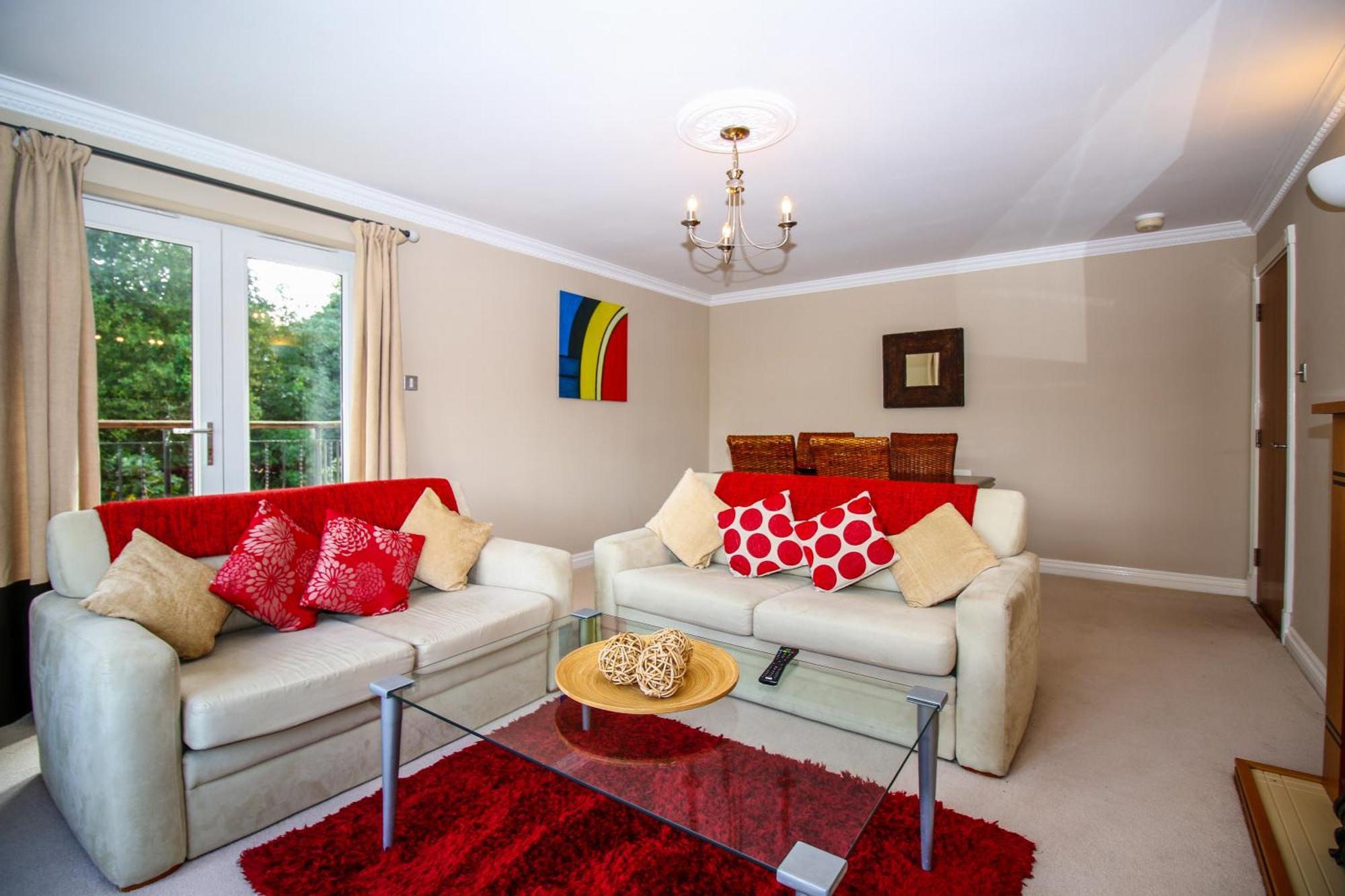 Turnberry Apartments Oda fotoğraf