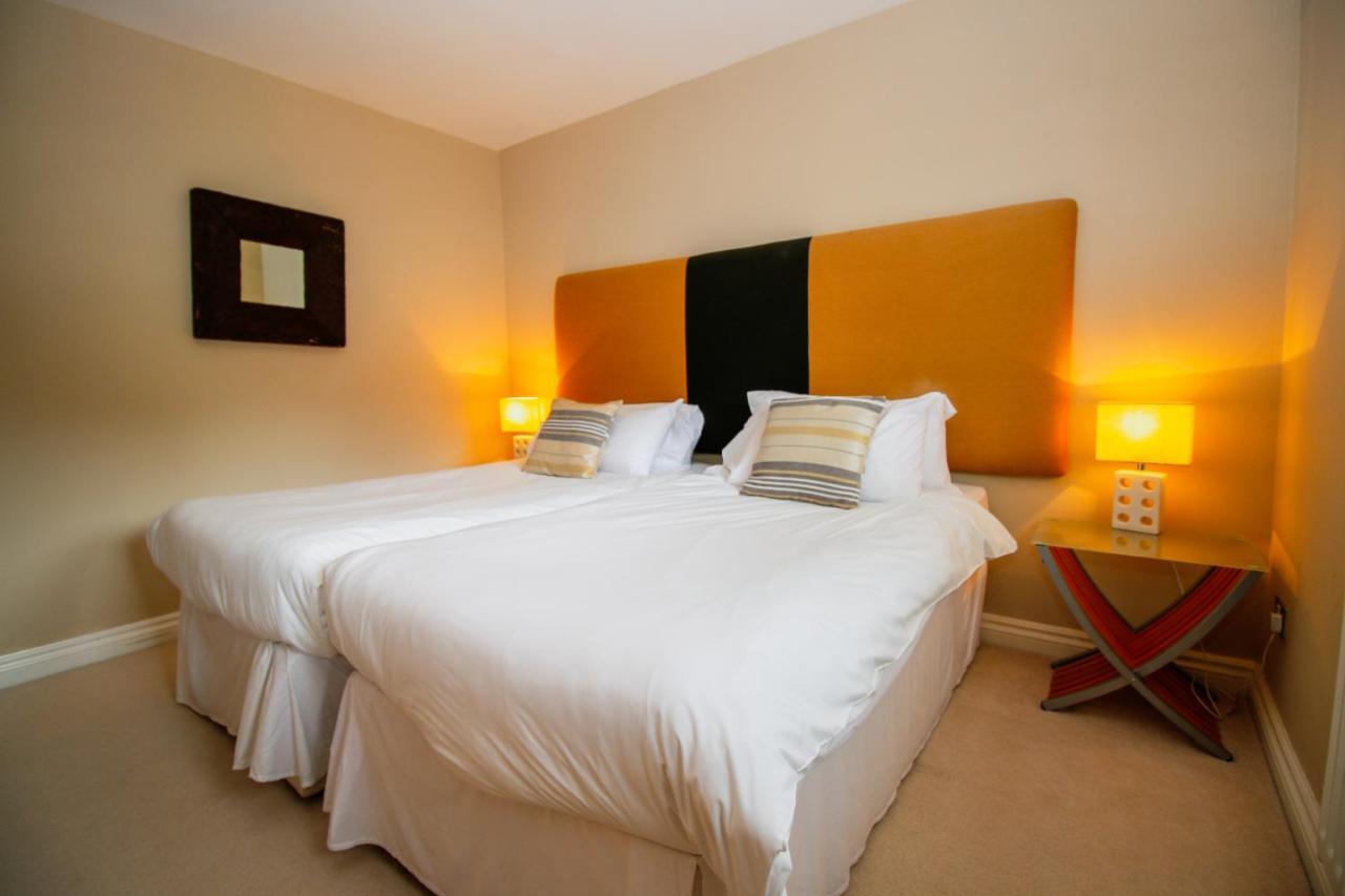 Turnberry Apartments Dış mekan fotoğraf